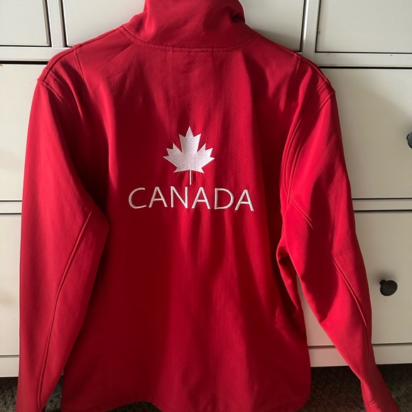 Ariat Team Canada Softshell Jacket - Picture 2 of 2